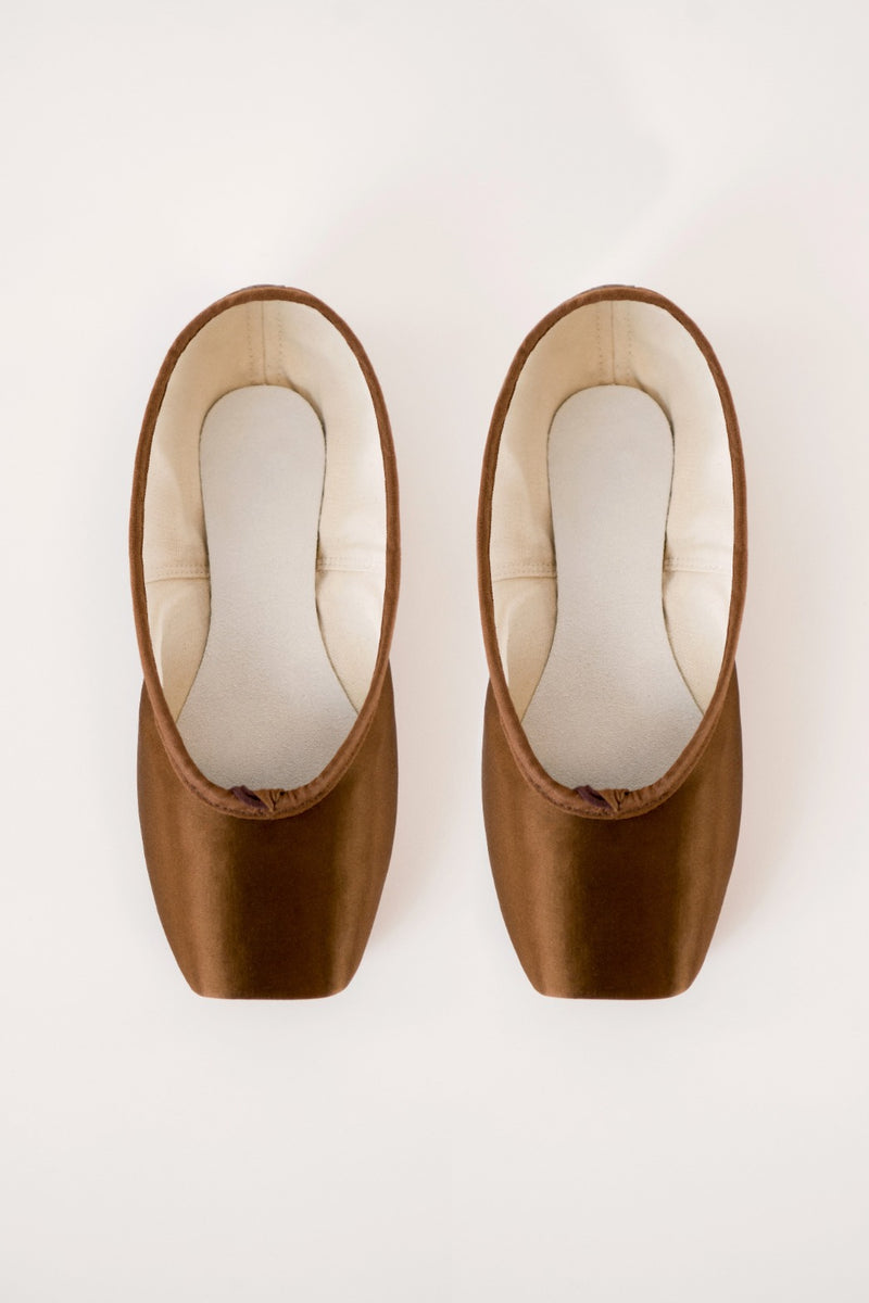 Suffolk Ladies' 1514 Pointe Shoe Elastic Brown